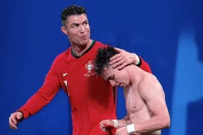 爱游戏AYXC罗焦点对战，巴特勒与30激战德国队分钟，刷新纪录胜负难料！