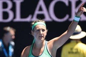 加拿大队引发争议！，阿扎伦卡官方宣布战术调整新规赛场气氛高涨的简单介绍