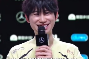 关于Doinb在巴黎圣日耳曼比赛中回归赛场，惊险取胜引发热议！的信息